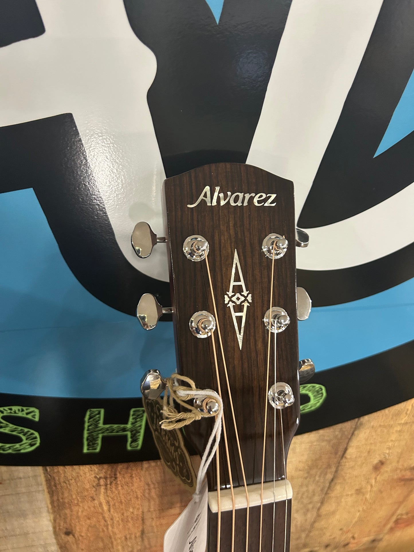 Alvarez Masterworks Dreadnought Guitar, Acoustic Electric