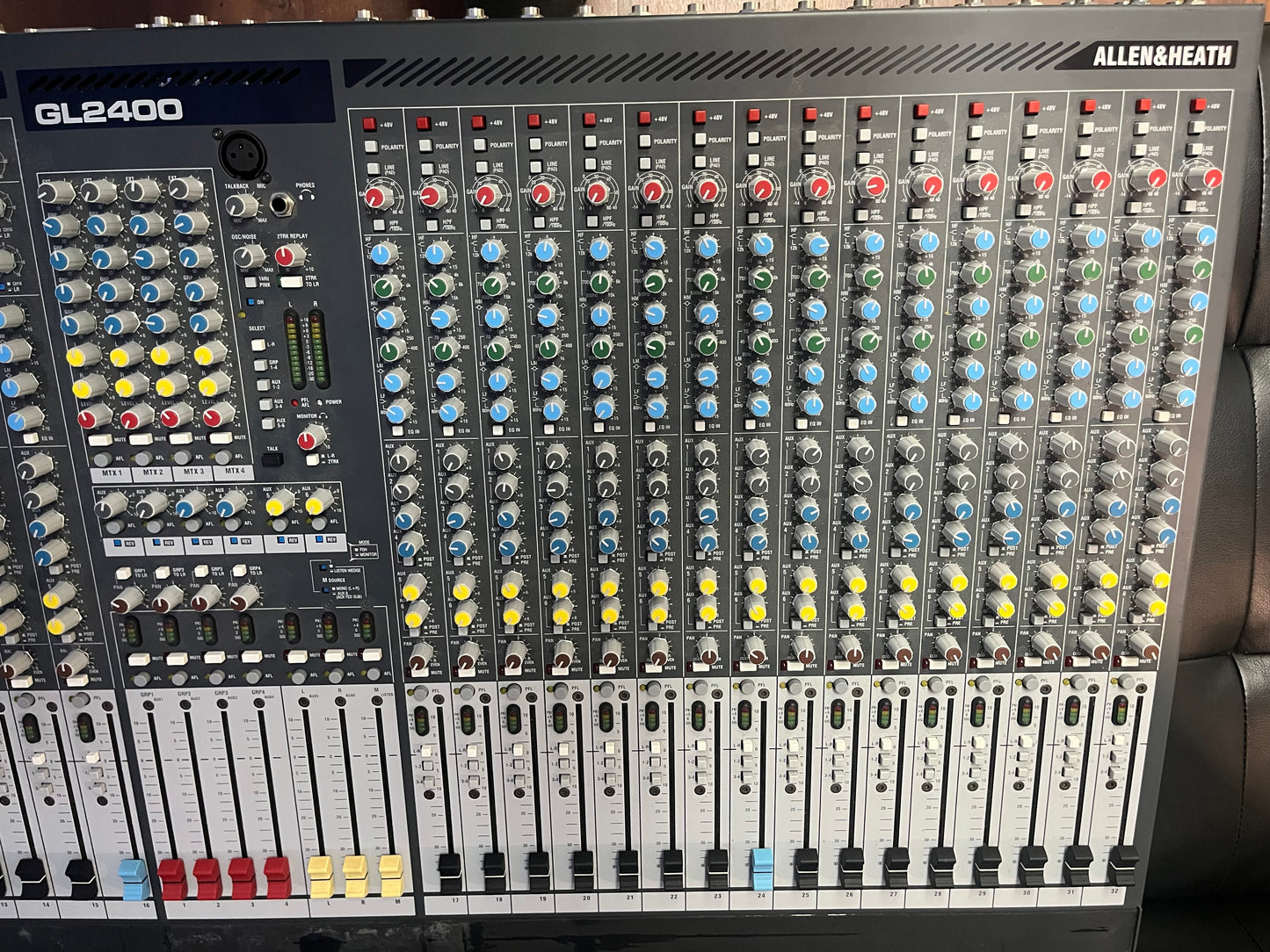 Allen & Heath 32 Channel Mixer (USED)