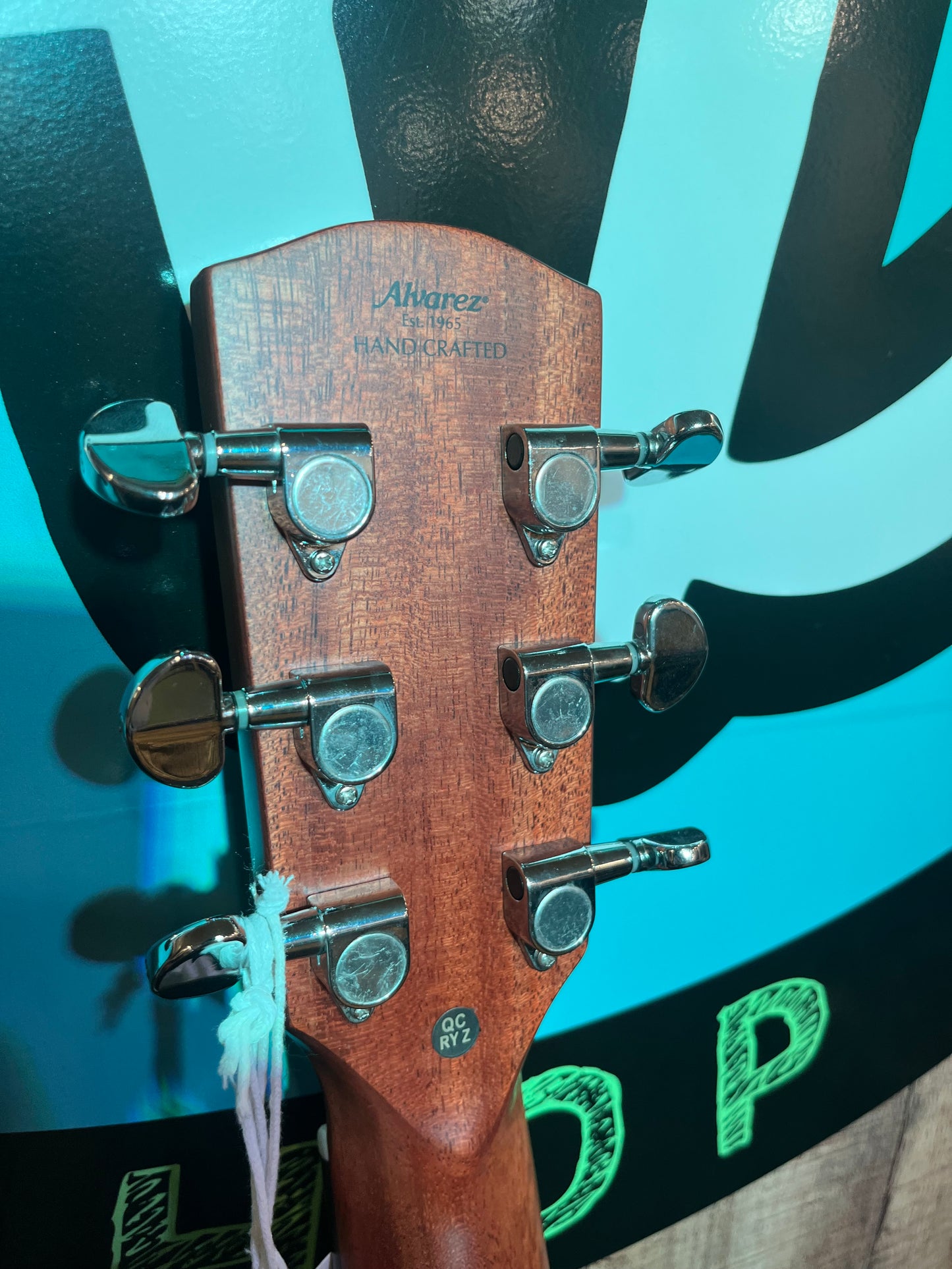 Alvarez Artist Folk/OM Acoustic Guitar, Shadowburst AG60