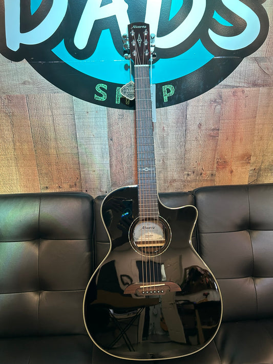 Alvarez Artist Grand Auditorium Guitar, Acoustic Electric, Blacktop, with Cutaway AG70ce_Black