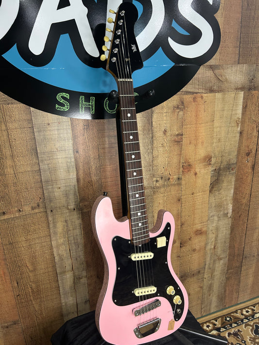 Dinette Electric Guitar (USED)