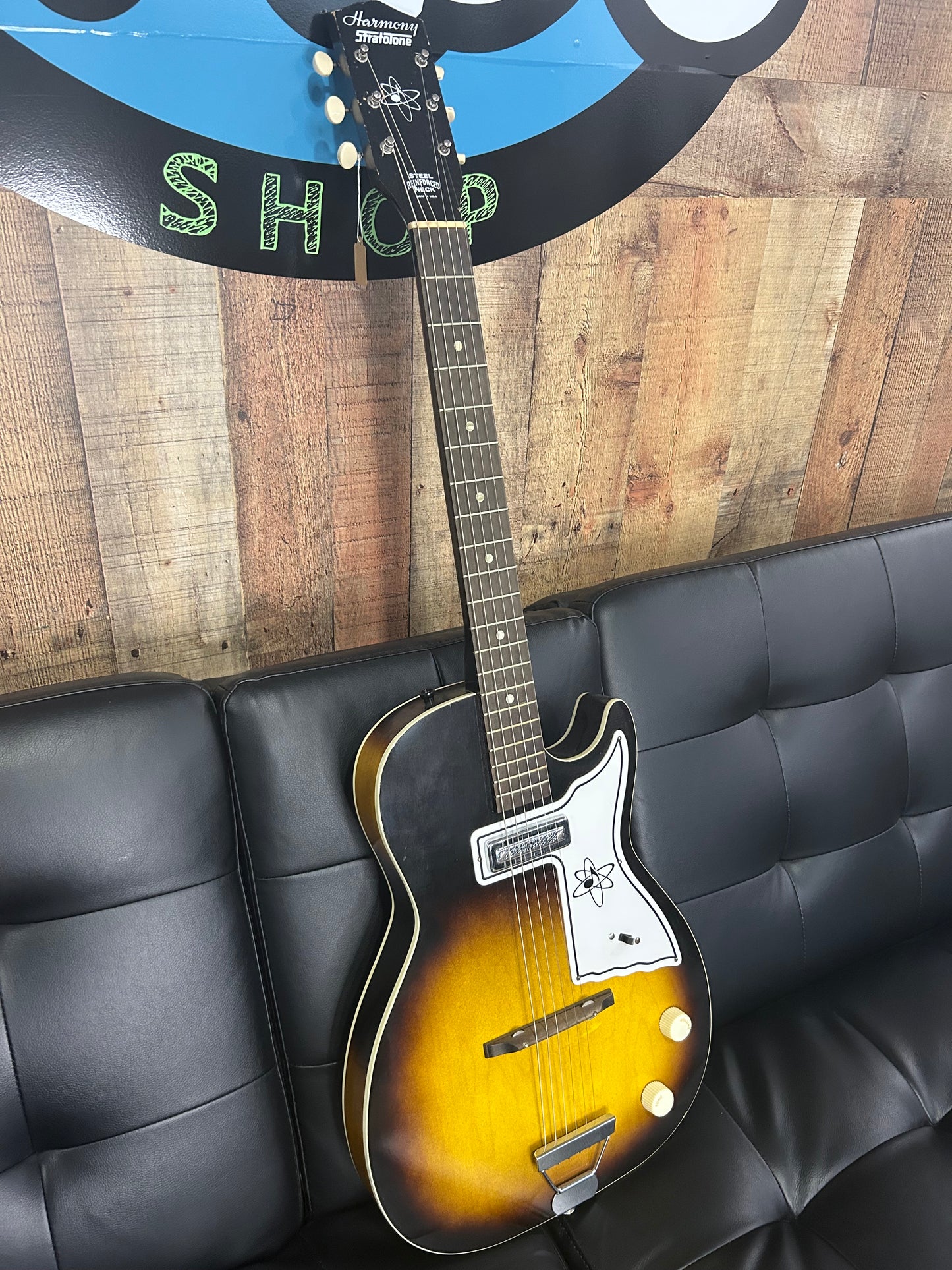 Harmony Stratatone Guitar