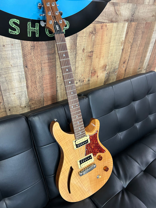 PRS SE Custom Semi-Hollow Body (USED)