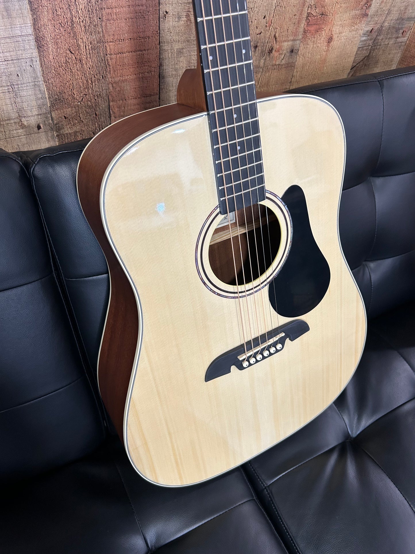 Alvarez Regent Dreadnaught
