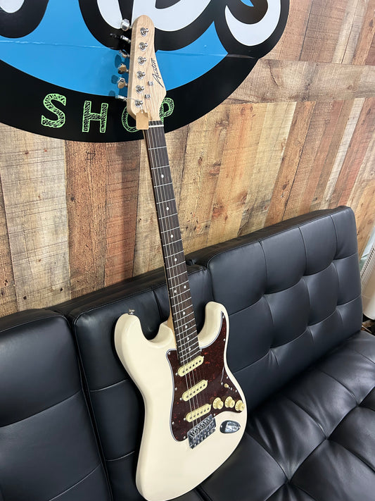 Austin Classic Double Cutaway Strat, Cream