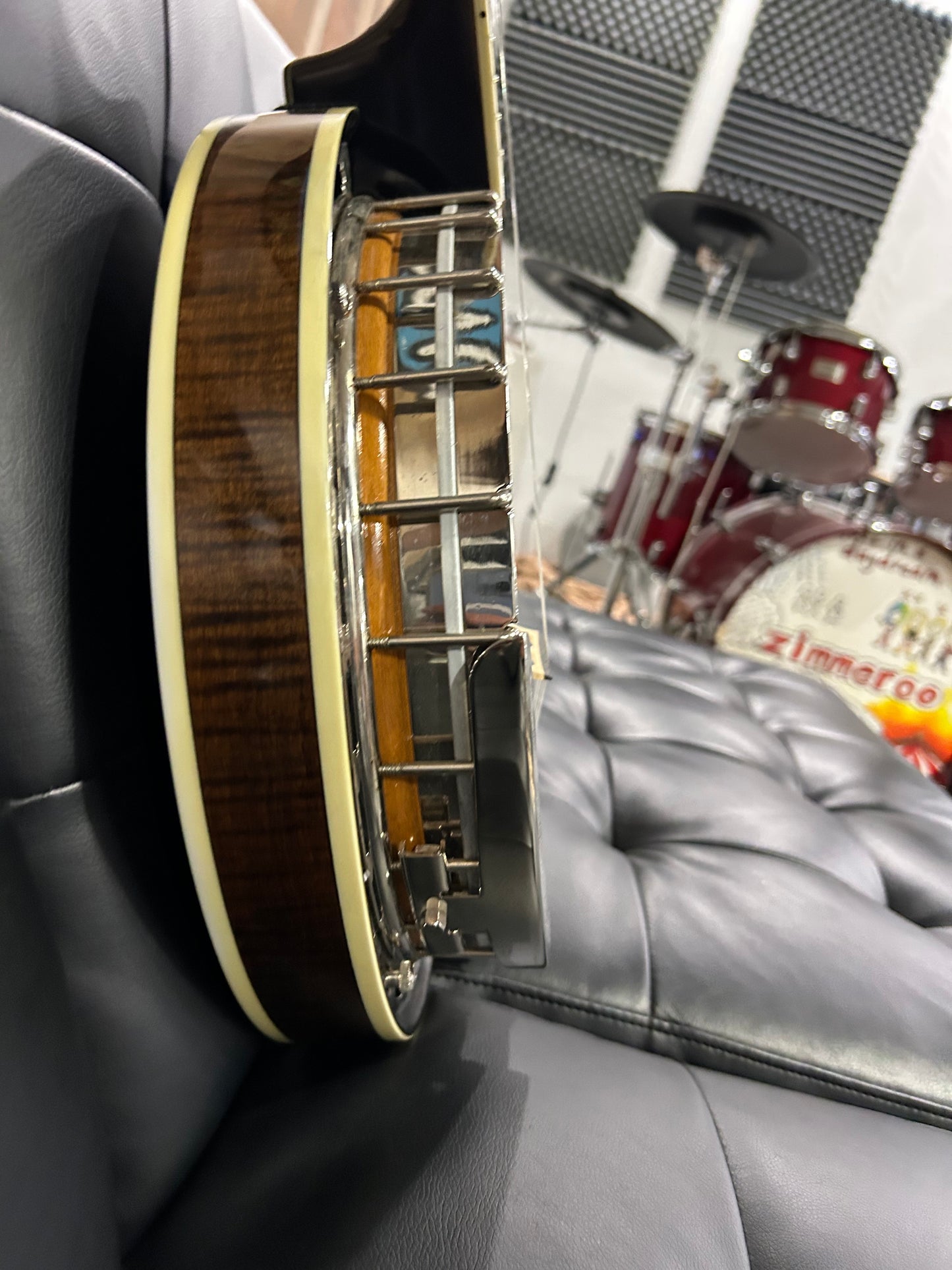 Gold Tone 5 string Banjo (USED)