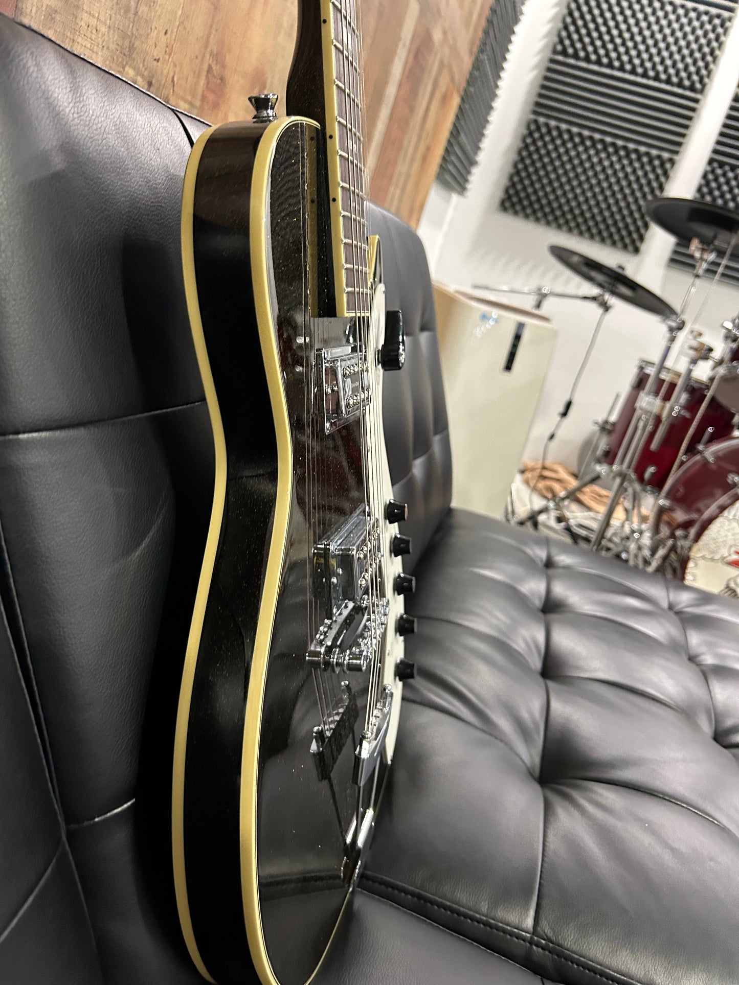 Silvertone Jupiter Reissue (USED)