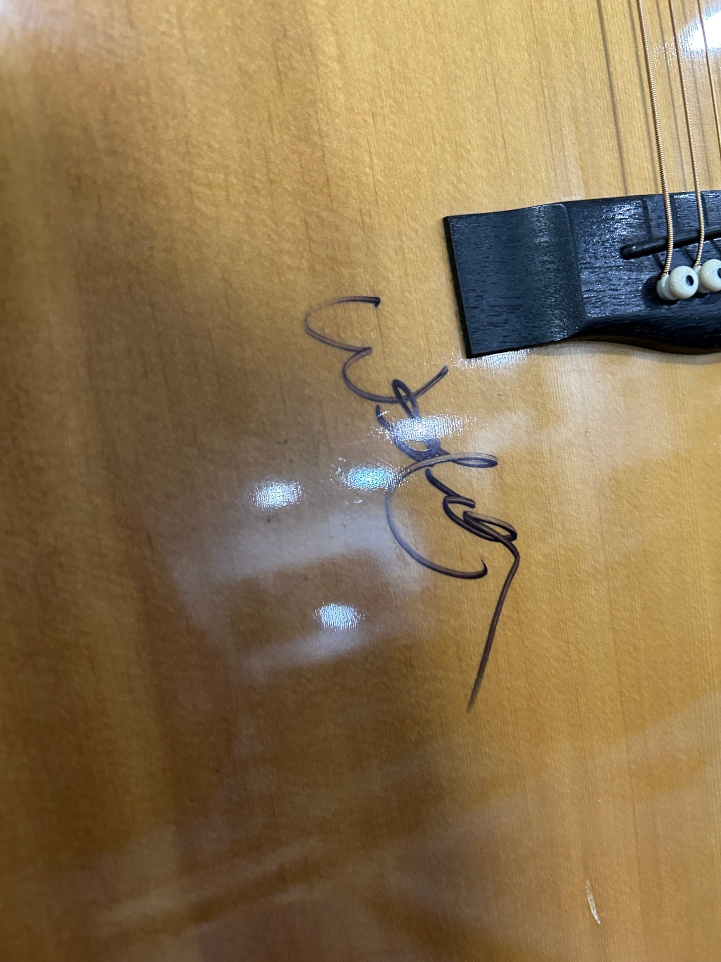 Yamaha FG 335 Guitar Signed by Willie Nelson (USED)