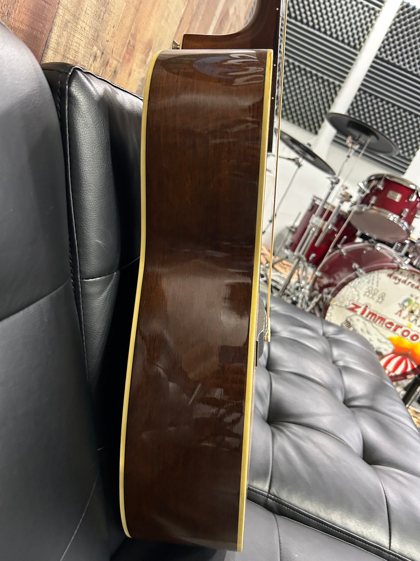 Yamaha FG 335 Guitar Signed by Willie Nelson (USED)