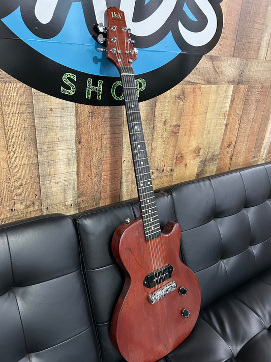 B&V Wood Works LP Jr style guitar (USED)
