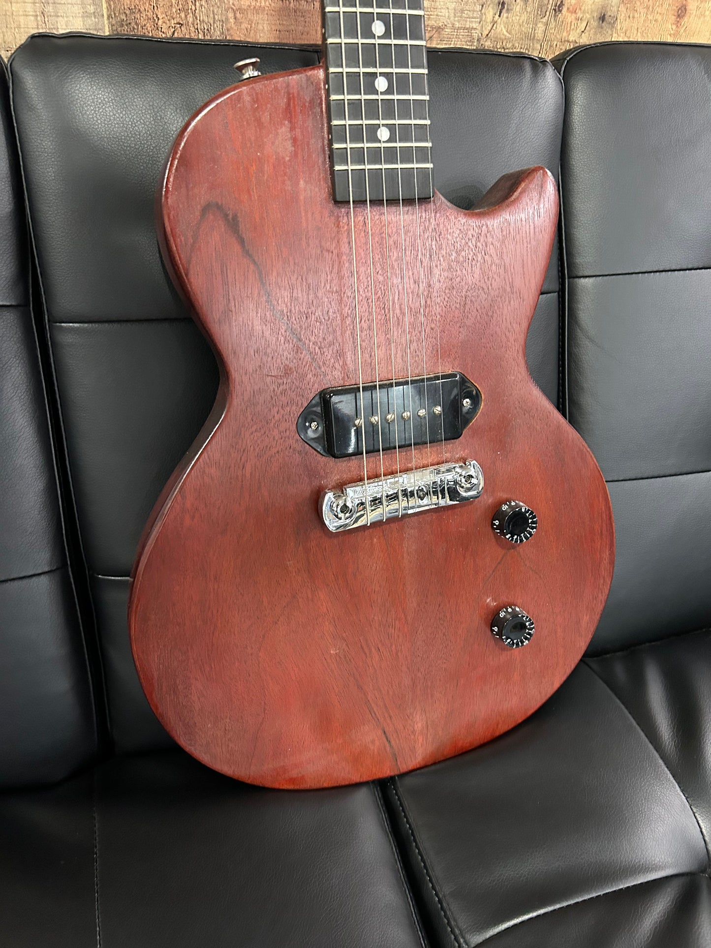 B&V Wood Works LP Jr style guitar (USED)