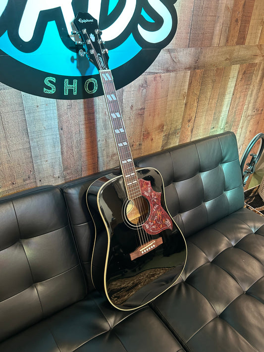 Epiphone Hummingbird Studio Limited-Edition Acoustic-Electric Guitar Ebony