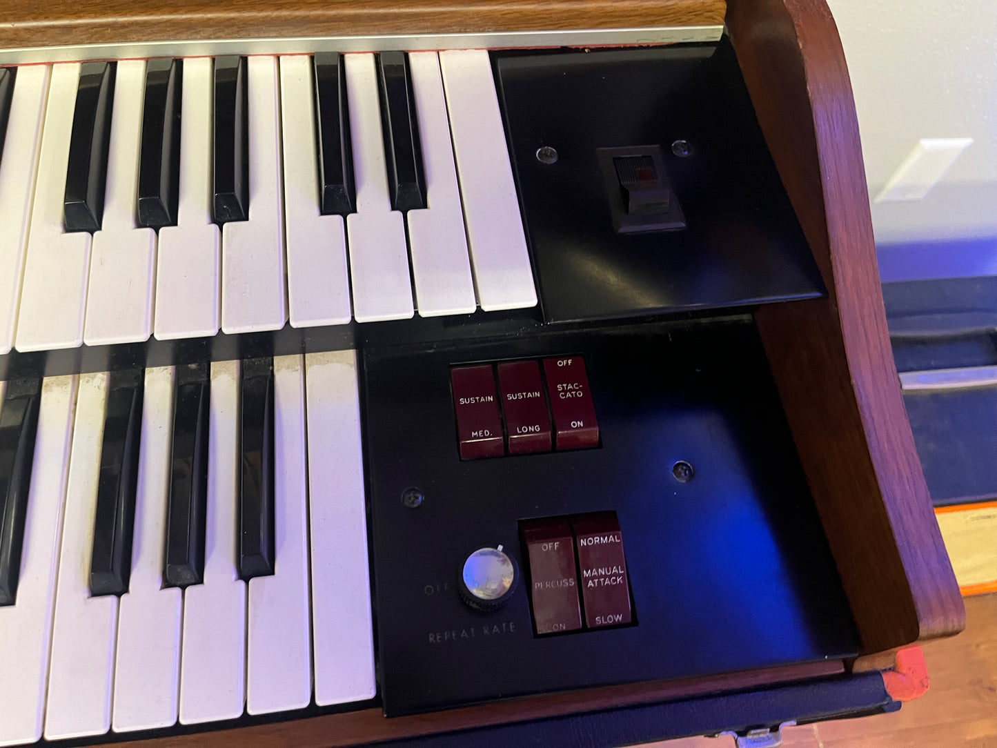 Gibson G201 Organ (USED)