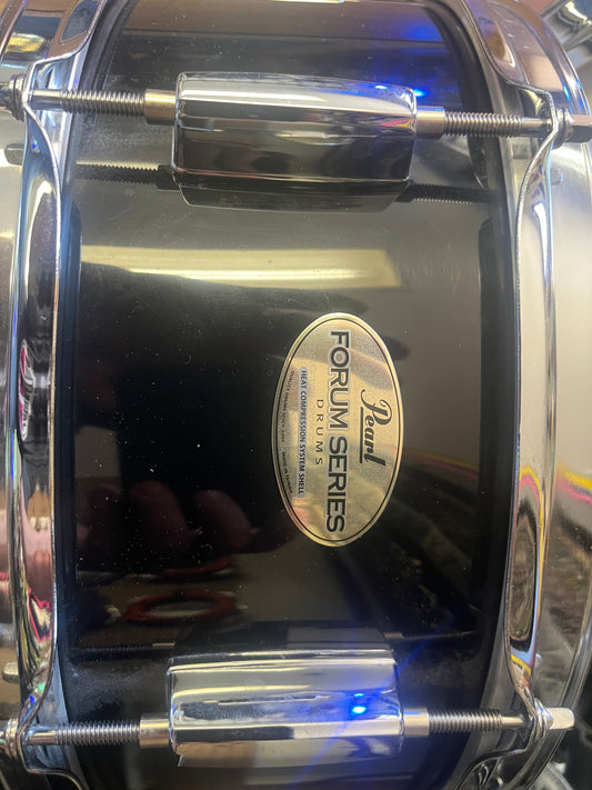 Pearl Forum Snare Black (USED)