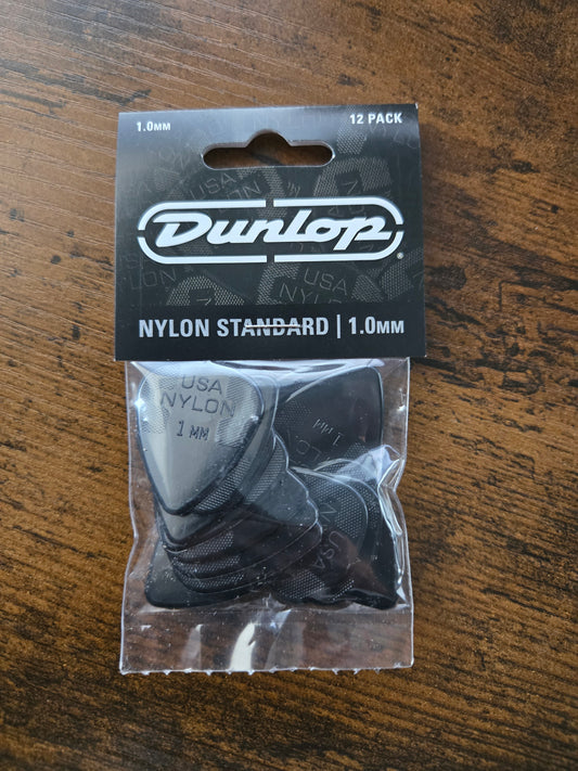 Dunlop Nylon Standard Guitar Pick 12 pack